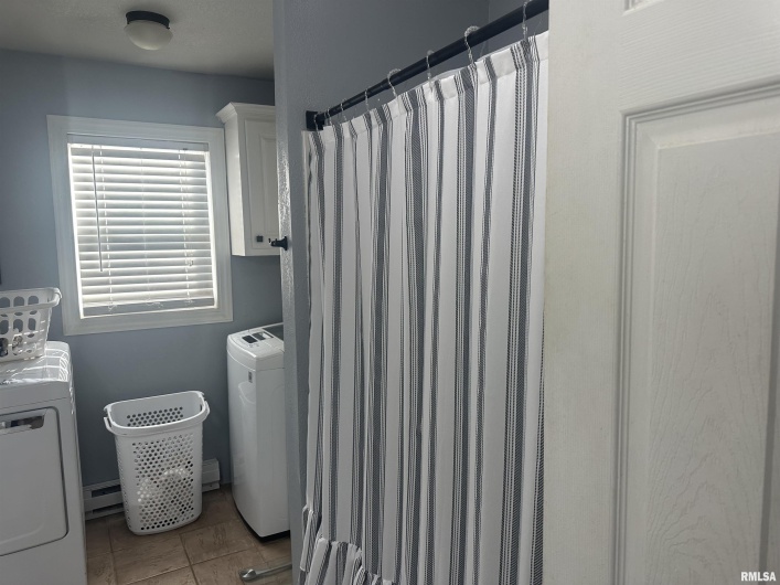 109 Delanor Drive, Carrier Mills, Illinois 62917, 3 Bedrooms Bedrooms, 0 ,2 BathroomsBathrooms,Residential,For Sale,Delanor,0,RMAEB460049