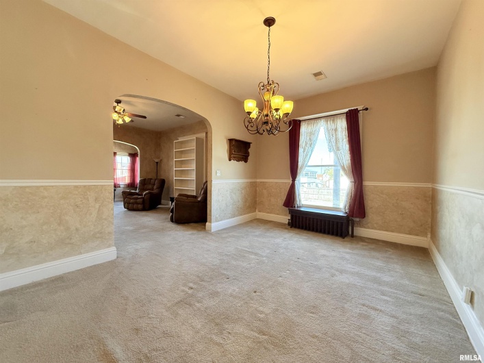18 MILL Street, Harrisburg, Illinois 62946-1722, 3 Bedrooms Bedrooms, 0 ,1 BathroomBathrooms,Residential,For Sale,MILL,0,RMAEB460050