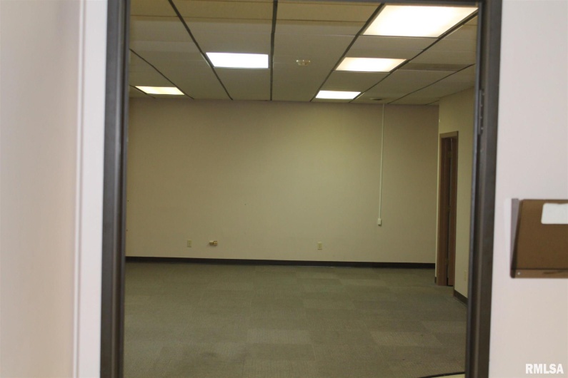 1308 MAIN Street, Carbondale, Illinois 62901, 0 , 0 ,0,Commercial Lease,For Sale,MAIN,0,RMAEB460048
