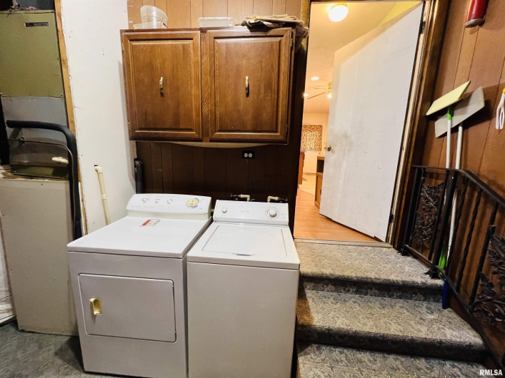 295 Country Acres Road, Eldorado, Illinois 62930-3461, 3 Bedrooms Bedrooms, 0 ,2 BathroomsBathrooms,Residential,For Sale,Country Acres,0,RMAEB460052