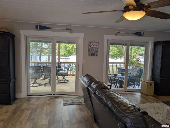 11952 LAGUNA Drive, Marion, Illinois 62959, 3 Bedrooms Bedrooms, 0 ,3 BathroomsBathrooms,Residential,For Sale,LAGUNA,0,RMAQC4268200