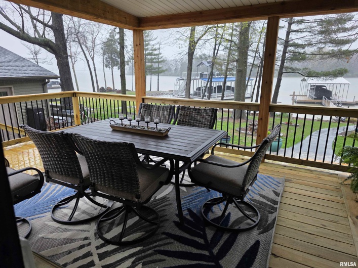11952 LAGUNA Drive, Marion, Illinois 62959, 3 Bedrooms Bedrooms, 0 ,3 BathroomsBathrooms,Residential,For Sale,LAGUNA,0,RMAQC4268200