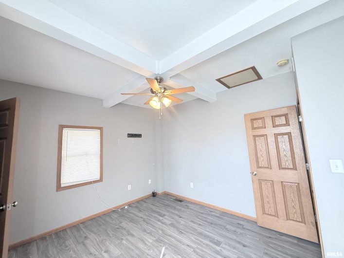 615 LOGAN Avenue A, Carbondale, Illinois 62901, 0 , 0 ,0,Residential Income,For Sale,LOGAN,0,RMAEB460057