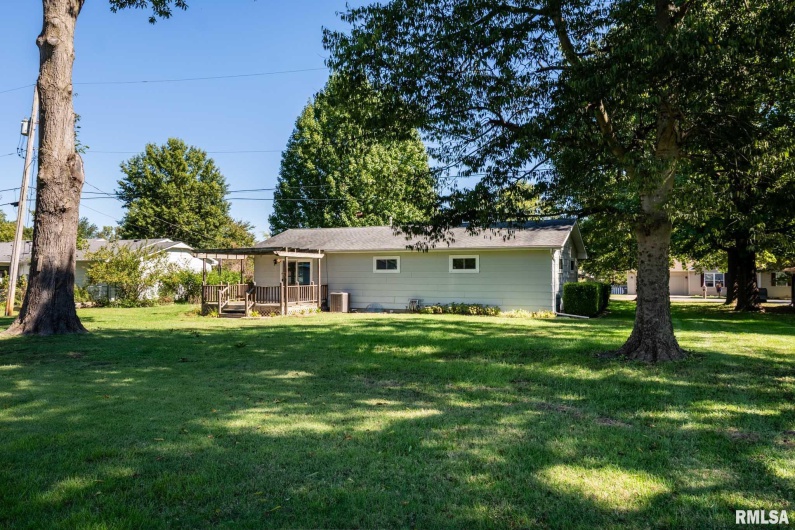 109 Weisbrook Lane, Carterville, Illinois 62918, 3 Bedrooms Bedrooms, 0 ,1 BathroomBathrooms,Residential,For Sale,Weisbrook,0,RMAQC4268242