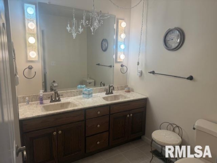 602 33RD Street, Herrin, Illinois 62948, 3 Bedrooms Bedrooms, 0 ,2 BathroomsBathrooms,Residential,For Sale,33RD,0,RMAEB460076