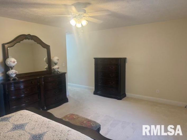 602 33RD Street, Herrin, Illinois 62948, 3 Bedrooms Bedrooms, 0 ,2 BathroomsBathrooms,Residential,For Sale,33RD,0,RMAEB460076
