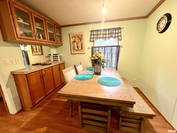 2076 Herrin Road, Carterville, Illinois 62918, 3 Bedrooms Bedrooms, 0 ,2 BathroomsBathrooms,Residential,For Sale,Herrin,0,RMAEB455320