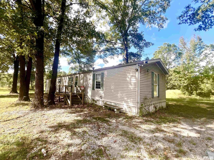 2076 Herrin Road, Carterville, Illinois 62918, 3 Bedrooms Bedrooms, 0 ,2 BathroomsBathrooms,Residential,For Sale,Herrin,0,RMAEB455320