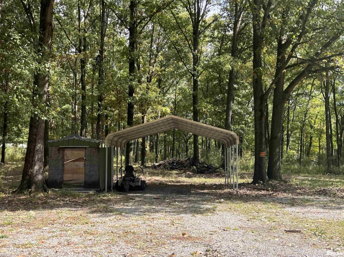 2076 Herrin Road, Carterville, Illinois 62918, 3 Bedrooms Bedrooms, 0 ,2 BathroomsBathrooms,Residential,For Sale,Herrin,0,RMAEB455320