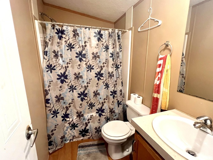 2076 Herrin Road, Carterville, Illinois 62918, 3 Bedrooms Bedrooms, 0 ,2 BathroomsBathrooms,Residential,For Sale,Herrin,0,RMAEB455320