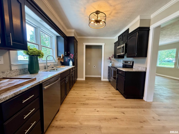 507 GRAND Road, Carterville, Illinois 62918, 4 Bedrooms Bedrooms, 0 ,2 BathroomsBathrooms,Residential,For Sale,GRAND,0,RMAQC4264942