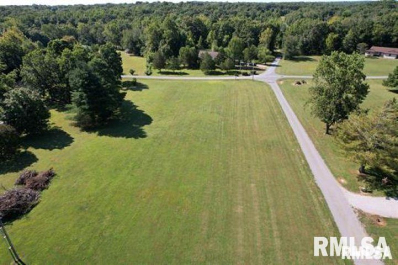 2585 Dylan Drive, Marion, Illinois 62959, 3 Bedrooms Bedrooms, 0 ,2 BathroomsBathrooms,Residential,For Sale,Dylan,0,RMAEB460083