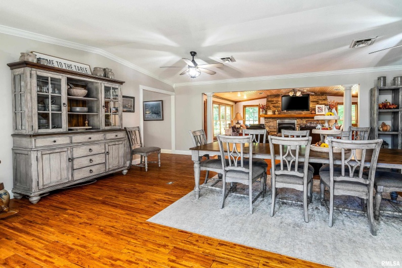 2585 Dylan Drive, Marion, Illinois 62959, 3 Bedrooms Bedrooms, 0 ,2 BathroomsBathrooms,Residential,For Sale,Dylan,0,RMAEB460083