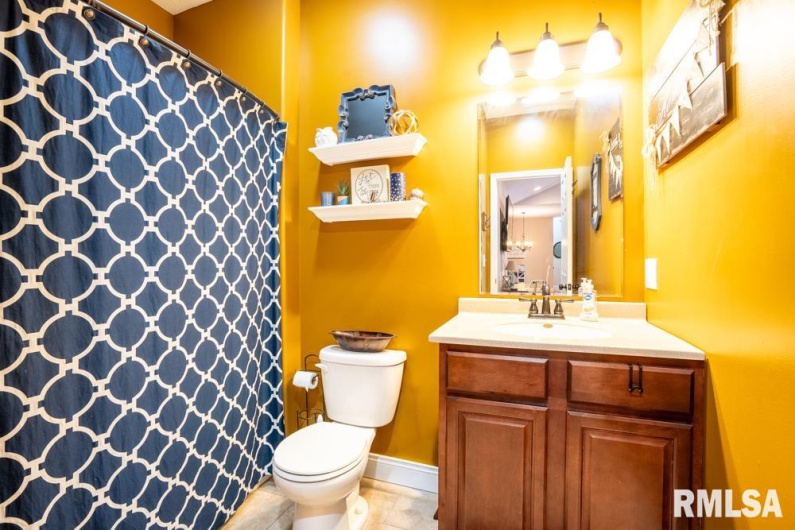 411 Bhrett Drive, Energy, Illinois 62933, 3 Bedrooms Bedrooms, 0 ,2 BathroomsBathrooms,Residential,For Sale,Bhrett,0,RMAQC4268275