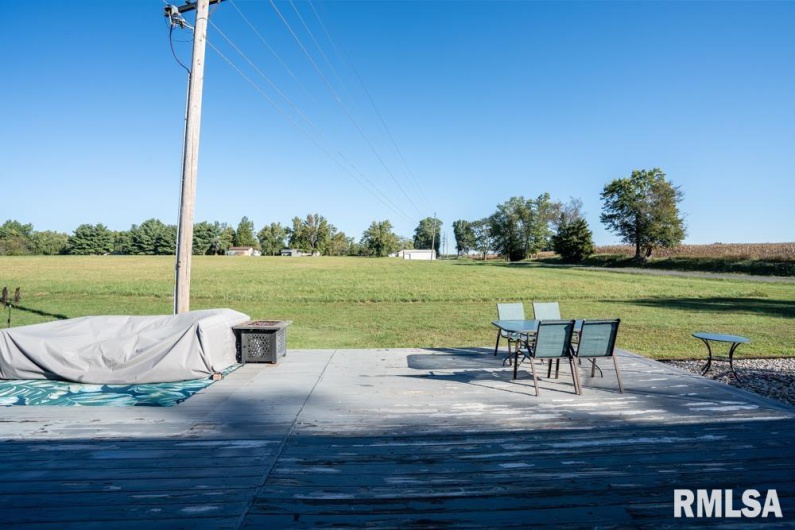 411 Bhrett Drive, Energy, Illinois 62933, 3 Bedrooms Bedrooms, 0 ,2 BathroomsBathrooms,Residential,For Sale,Bhrett,0,RMAQC4268275