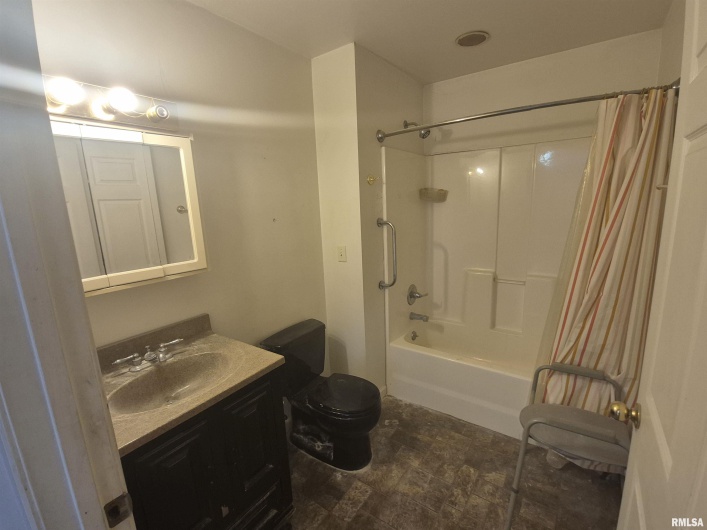 1116 Land Street, Harrisburg, Illinois 62946, 3 Bedrooms Bedrooms, 0 ,1 BathroomBathrooms,Residential,For Sale,Land,0,RMAEB460081