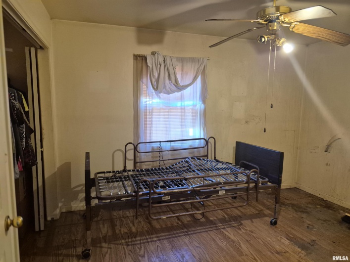 1116 Land Street, Harrisburg, Illinois 62946, 3 Bedrooms Bedrooms, 0 ,1 BathroomBathrooms,Residential,For Sale,Land,0,RMAEB460081