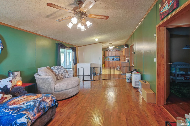 1071 State Highway 145 N Route, Simpson, Illinois 62985, 3 Bedrooms Bedrooms, 0 ,2 BathroomsBathrooms,Residential,For Sale,State Highway 145 N,0,RMAEB460086