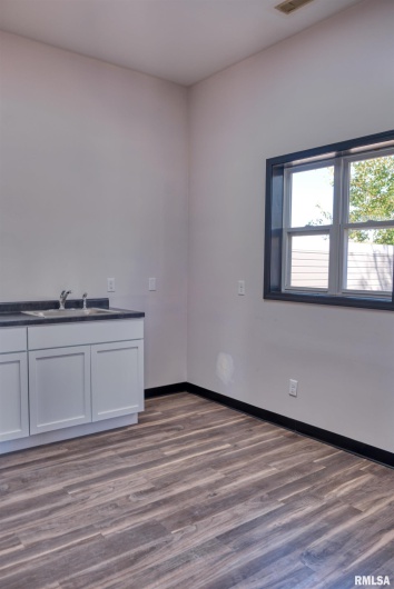 205 MARION Street, Carbondale, Illinois 62901, 0 , 0 ,0,Commercial Lease,For Sale,MARION,0,RMAEB460088