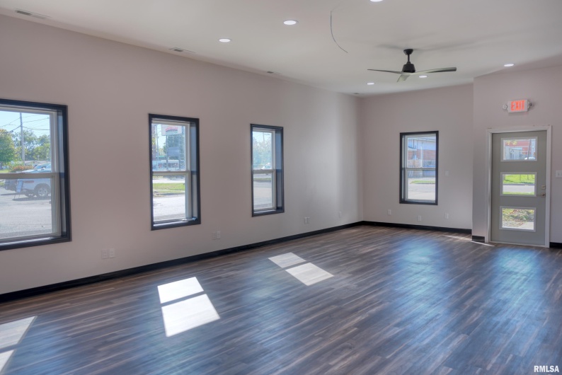 205 MARION Street, Carbondale, Illinois 62901, 0 , 0 ,0,Commercial Lease,For Sale,MARION,0,RMAEB460088