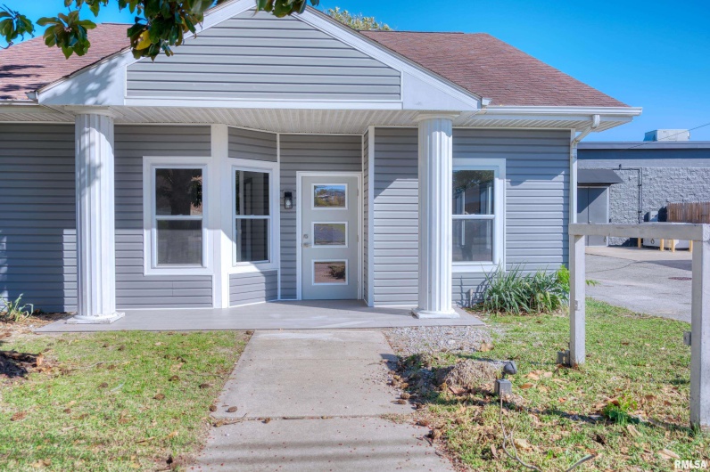 205 MARION Street, Carbondale, Illinois 62901, 0 , 0 ,0,Commercial Lease,For Sale,MARION,0,RMAEB460088