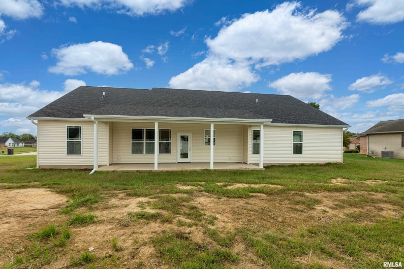 1106 HORIZON Drive, Marion, Illinois 62959, 4 Bedrooms Bedrooms, 0 ,2 BathroomsBathrooms,Residential,For Sale,HORIZON,0,RMAQC4268304