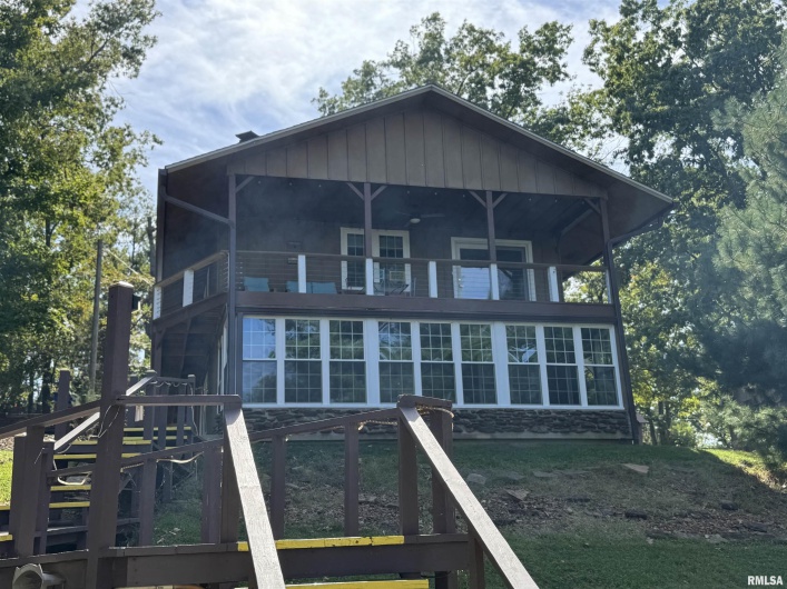 135 OAK Circle, Goreville, Illinois 62939, 3 Bedrooms Bedrooms, 0 ,2 BathroomsBathrooms,Residential,For Sale,OAK,0,RMAQC4268308