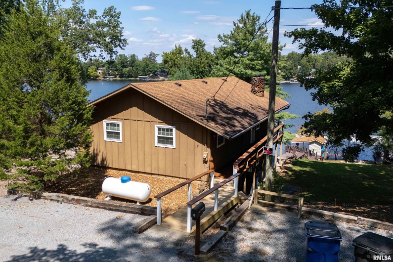 135 OAK Circle, Goreville, Illinois 62939, 3 Bedrooms Bedrooms, 0 ,2 BathroomsBathrooms,Residential,For Sale,OAK,0,RMAQC4268308