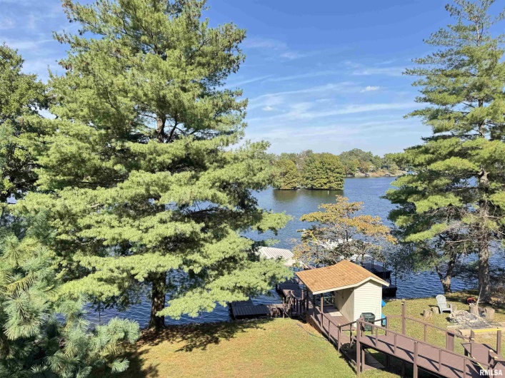 135 OAK Circle, Goreville, Illinois 62939, 3 Bedrooms Bedrooms, 0 ,2 BathroomsBathrooms,Residential,For Sale,OAK,0,RMAQC4268308