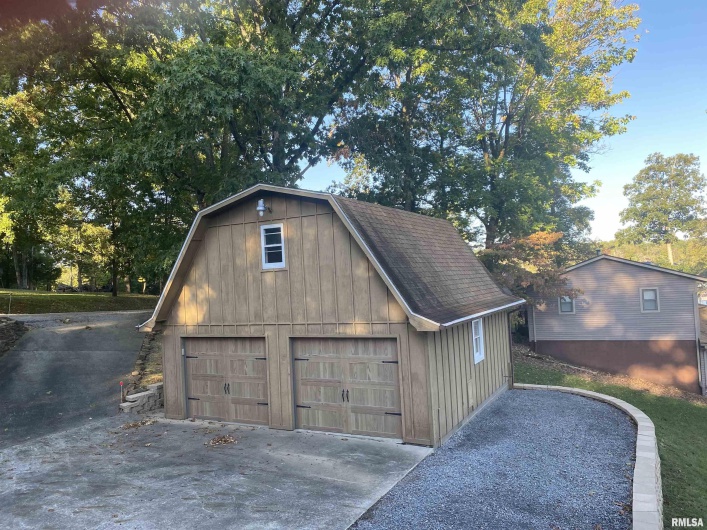 135 OAK Circle, Goreville, Illinois 62939, 3 Bedrooms Bedrooms, 0 ,2 BathroomsBathrooms,Residential,For Sale,OAK,0,RMAQC4268308