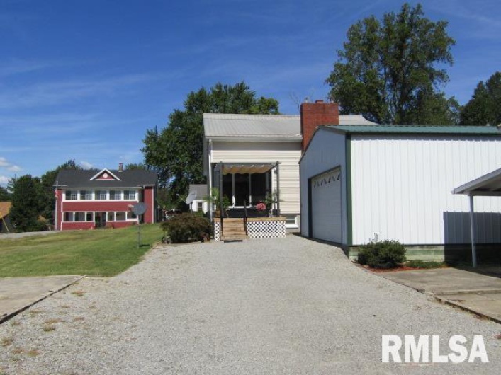 512 3RD Street, Rosiclare, Illinois 62982, 3 Bedrooms Bedrooms, 0 ,3 BathroomsBathrooms,Residential,For Sale,3RD,0,RMAEB460100