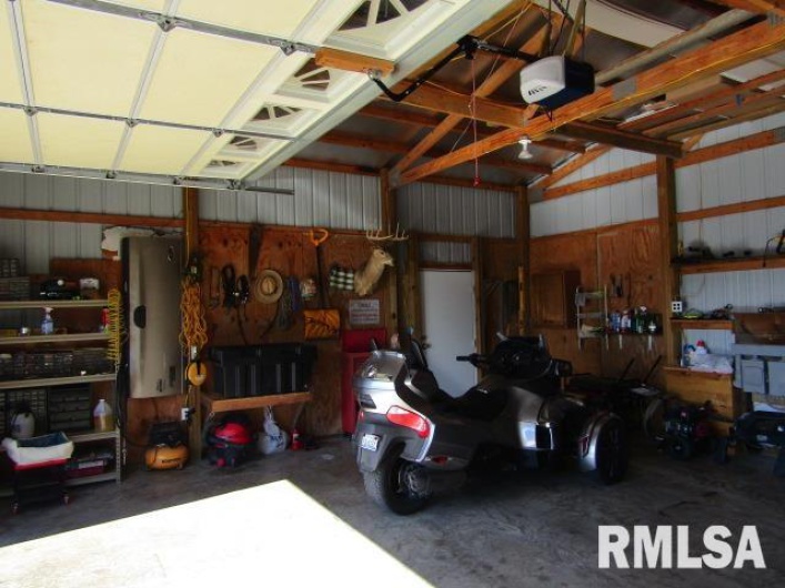 512 3RD Street, Rosiclare, Illinois 62982, 3 Bedrooms Bedrooms, 0 ,3 BathroomsBathrooms,Residential,For Sale,3RD,0,RMAEB460100