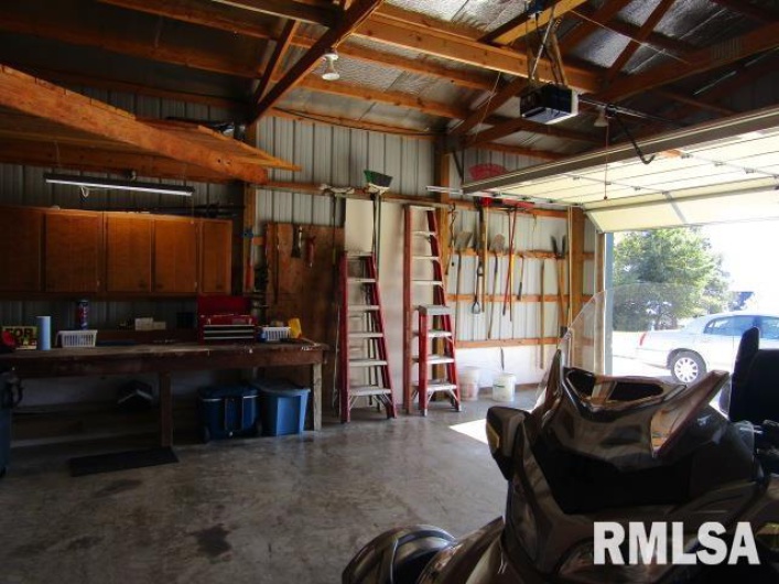 512 3RD Street, Rosiclare, Illinois 62982, 3 Bedrooms Bedrooms, 0 ,3 BathroomsBathrooms,Residential,For Sale,3RD,0,RMAEB460100