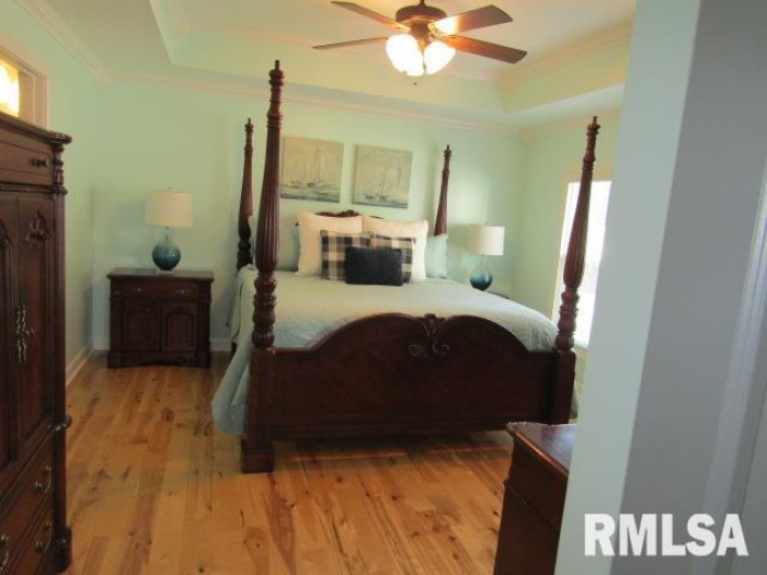 512 3RD Street, Rosiclare, Illinois 62982, 3 Bedrooms Bedrooms, 0 ,3 BathroomsBathrooms,Residential,For Sale,3RD,0,RMAEB460100