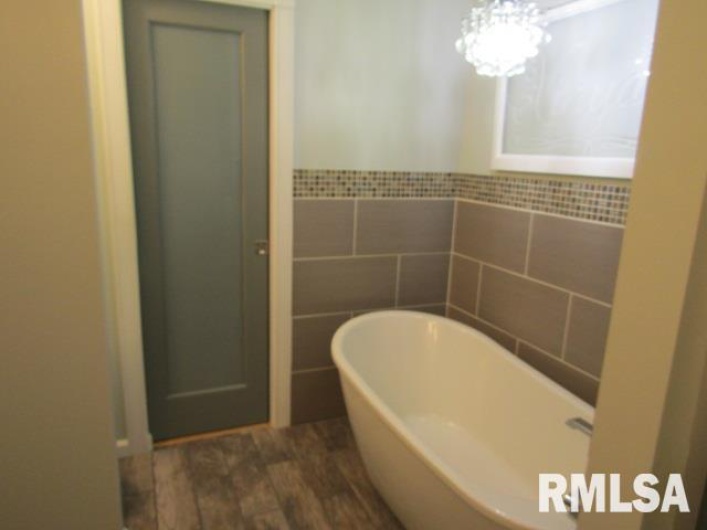 512 3RD Street, Rosiclare, Illinois 62982, 3 Bedrooms Bedrooms, 0 ,3 BathroomsBathrooms,Residential,For Sale,3RD,0,RMAEB460100