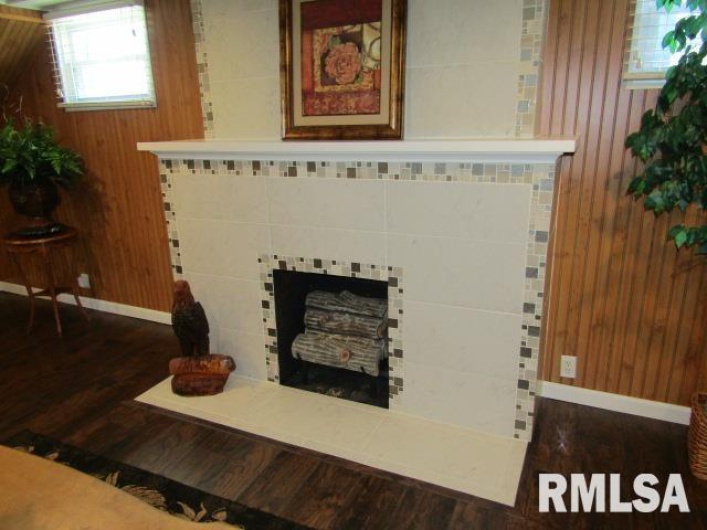 512 3RD Street, Rosiclare, Illinois 62982, 3 Bedrooms Bedrooms, 0 ,3 BathroomsBathrooms,Residential,For Sale,3RD,0,RMAEB460100