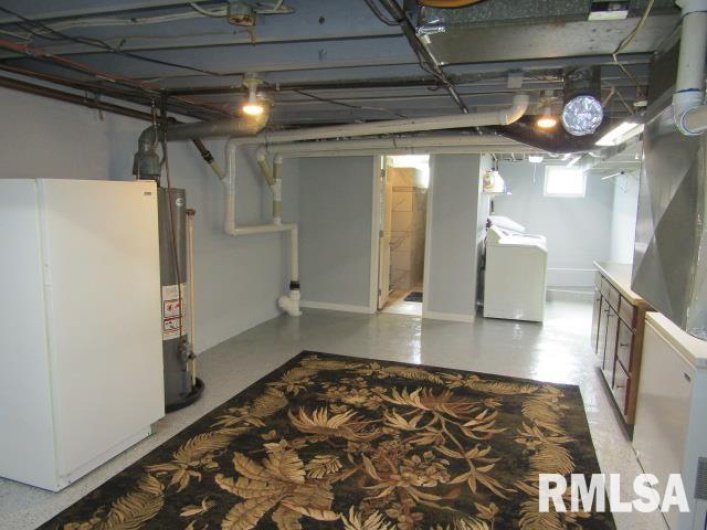 512 3RD Street, Rosiclare, Illinois 62982, 3 Bedrooms Bedrooms, 0 ,3 BathroomsBathrooms,Residential,For Sale,3RD,0,RMAEB460100