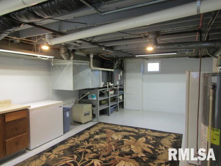 512 3RD Street, Rosiclare, Illinois 62982, 3 Bedrooms Bedrooms, 0 ,3 BathroomsBathrooms,Residential,For Sale,3RD,0,RMAEB460100