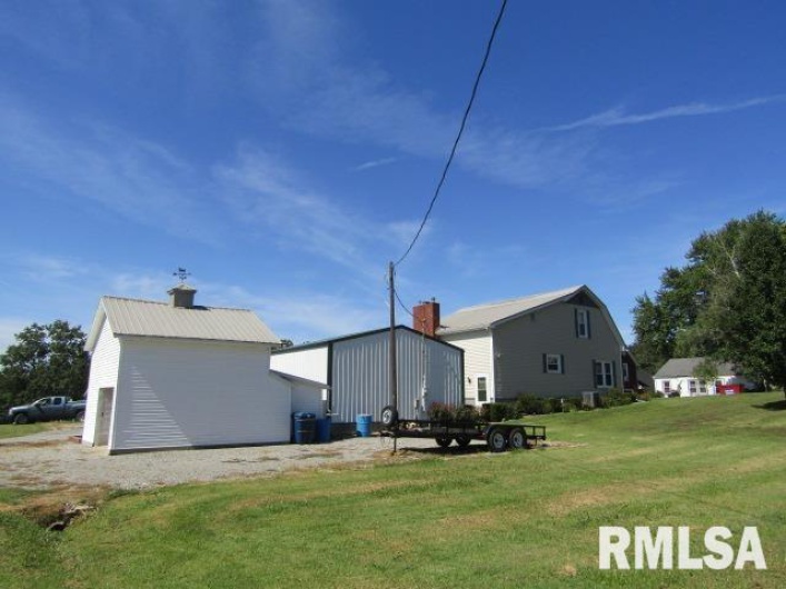 512 3RD Street, Rosiclare, Illinois 62982, 3 Bedrooms Bedrooms, 0 ,3 BathroomsBathrooms,Residential,For Sale,3RD,0,RMAEB460100
