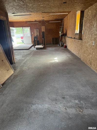 1022 GRANITE Street, Marion, Illinois 62959, 0 , 0 ,0,Commercial Sale,For Sale,GRANITE,0,RMAQC4268318