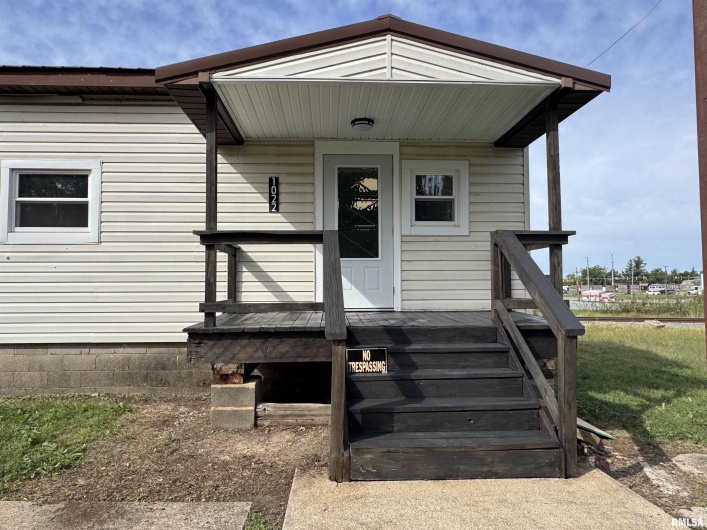 1022 GRANITE Street, Marion, Illinois 62959, 0 , 0 ,0,Commercial Sale,For Sale,GRANITE,0,RMAQC4268318