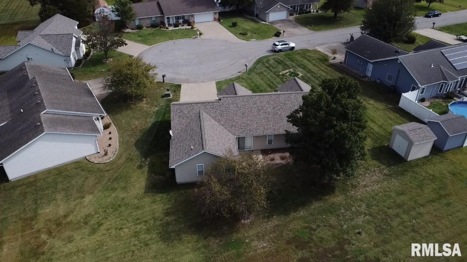 108 CHASE Lane, Marion, Illinois 62959, 3 Bedrooms Bedrooms, 0 ,2 BathroomsBathrooms,Residential,For Sale,CHASE,0,RMAQC4268328