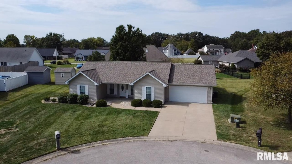 108 CHASE Lane, Marion, Illinois 62959, 3 Bedrooms Bedrooms, 0 ,2 BathroomsBathrooms,Residential,For Sale,CHASE,0,RMAQC4268328