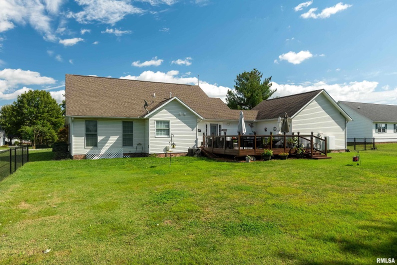 3205 EAGLE Drive, Herrin, Illinois 62948, 3 Bedrooms Bedrooms, 0 ,2 BathroomsBathrooms,Residential,For Sale,EAGLE,0,RMAQC4268336