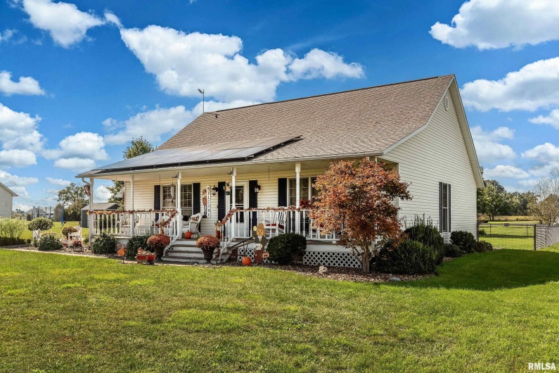 3205 EAGLE Drive, Herrin, Illinois 62948, 3 Bedrooms Bedrooms, 0 ,2 BathroomsBathrooms,Residential,For Sale,EAGLE,0,RMAQC4268336