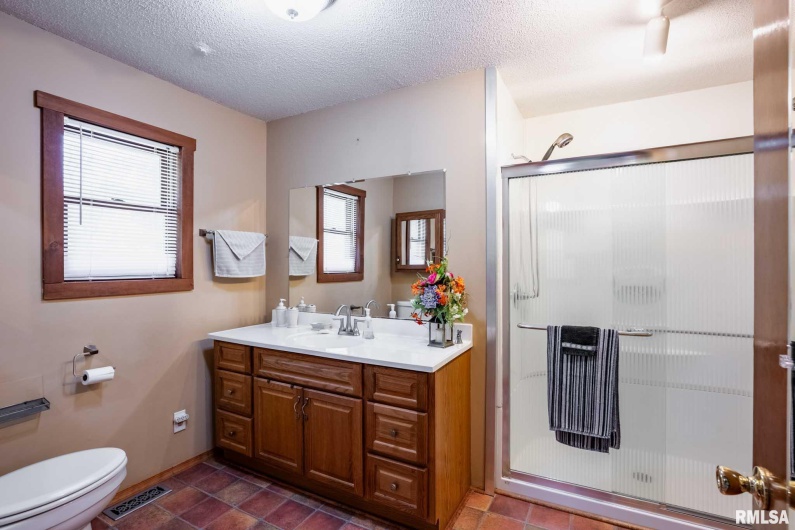 870 ALLEN Road, Galatia, Illinois 62935, 3 Bedrooms Bedrooms, 0 ,3 BathroomsBathrooms,Residential,For Sale,ALLEN,0,RMAQC4268347