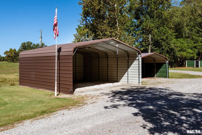 870 ALLEN Road, Galatia, Illinois 62935, 3 Bedrooms Bedrooms, 0 ,3 BathroomsBathrooms,Residential,For Sale,ALLEN,0,RMAQC4268347