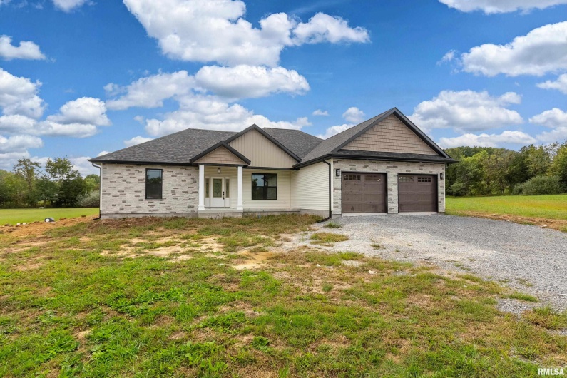 7140 Reeder Road, Marion, Illinois 62959, 4 Bedrooms Bedrooms, 0 ,2 BathroomsBathrooms,Residential,For Sale,Reeder,0,RMAQC4268349
