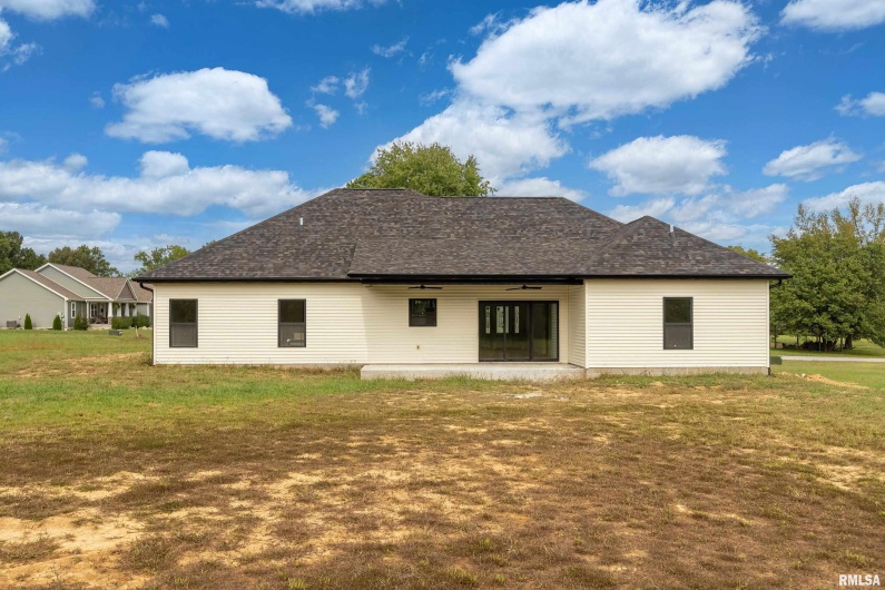 7140 Reeder Road, Marion, Illinois 62959, 4 Bedrooms Bedrooms, 0 ,2 BathroomsBathrooms,Residential,For Sale,Reeder,0,RMAQC4268349