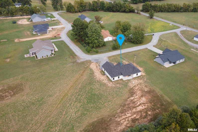 7140 Reeder Road, Marion, Illinois 62959, 4 Bedrooms Bedrooms, 0 ,2 BathroomsBathrooms,Residential,For Sale,Reeder,0,RMAQC4268349